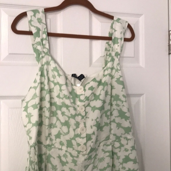 NWT Eloquii Green and White Floral Jumpsuit - Picture 2 of 7